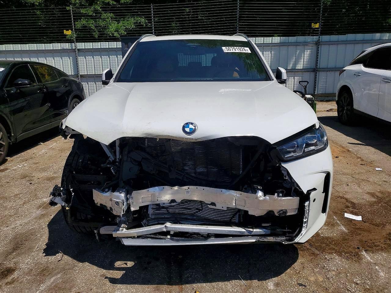 2025 BMW X5 xDrive40I - zdjęcie 5