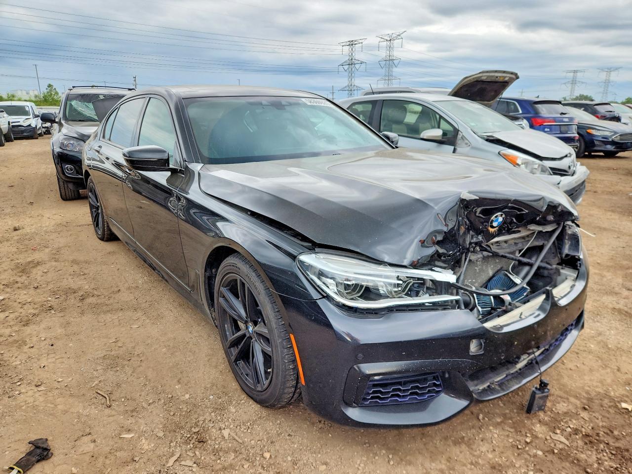 2018 BMW Seria 7 B7 - zdjęcie 4