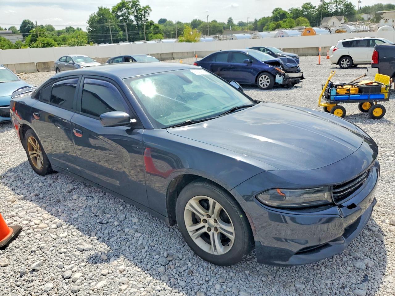 2016 Dodge Charger Se - zdjęcie 4