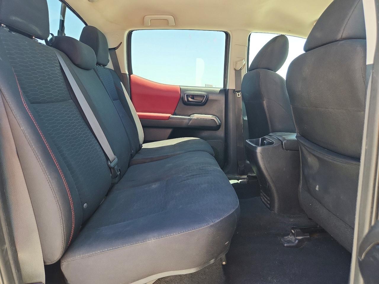 2016 Toyota Tacoma Sr5 V6 - zdjęcie 10