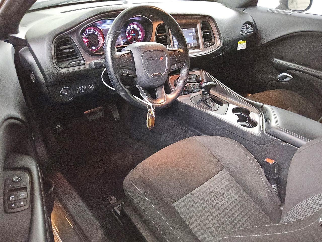 2023 Dodge Challenger R - zdjęcie 8