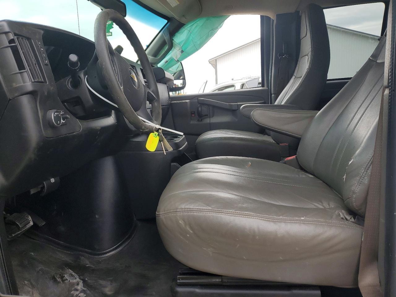 2018 Chevrolet Express G2500 Ls - zdjęcie 7