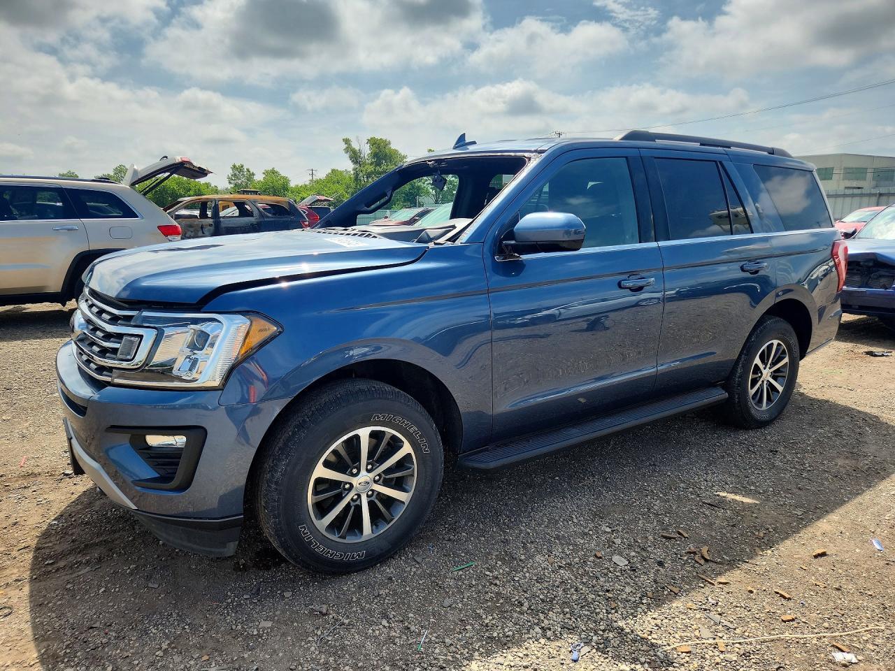 2020 Ford Expedition Xlt - zdjęcie główne