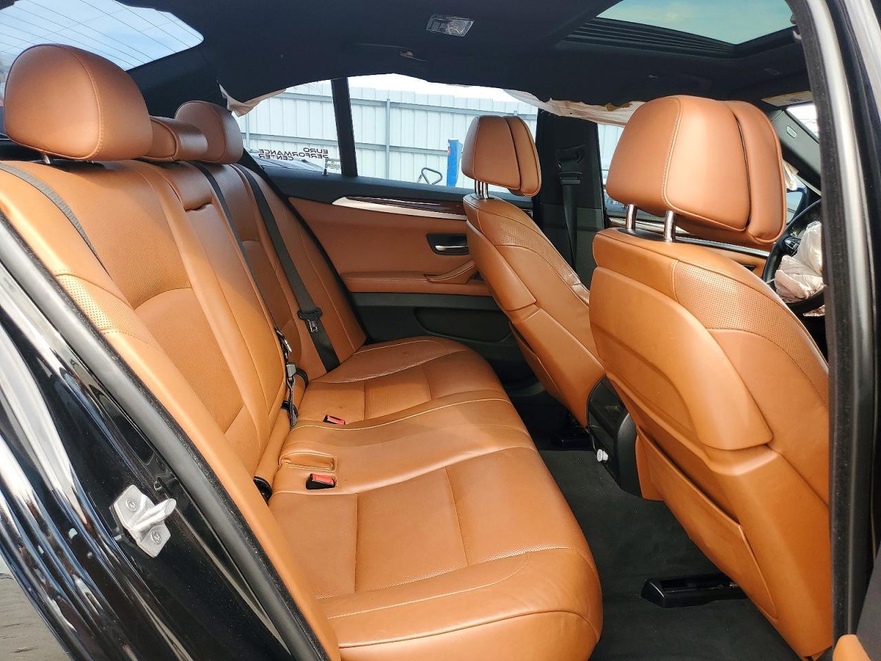 2015 BMW 550 I - zdjęcie 10