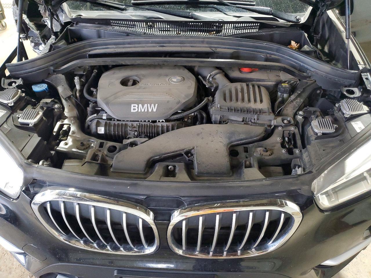 2017 BMW X1 xDrive28I - zdjęcie 12