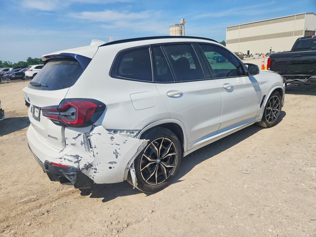 2022 BMW X3 M40I - zdjęcie 3