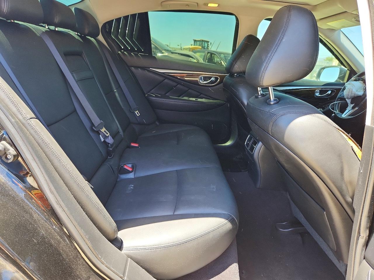 2018 Infiniti Q50 3.0T Luxe - zdjęcie 10