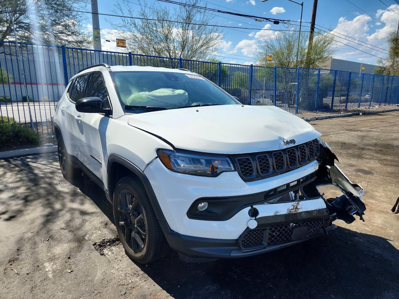 2025 Jeep Compass Latitude - zdjęcie 4