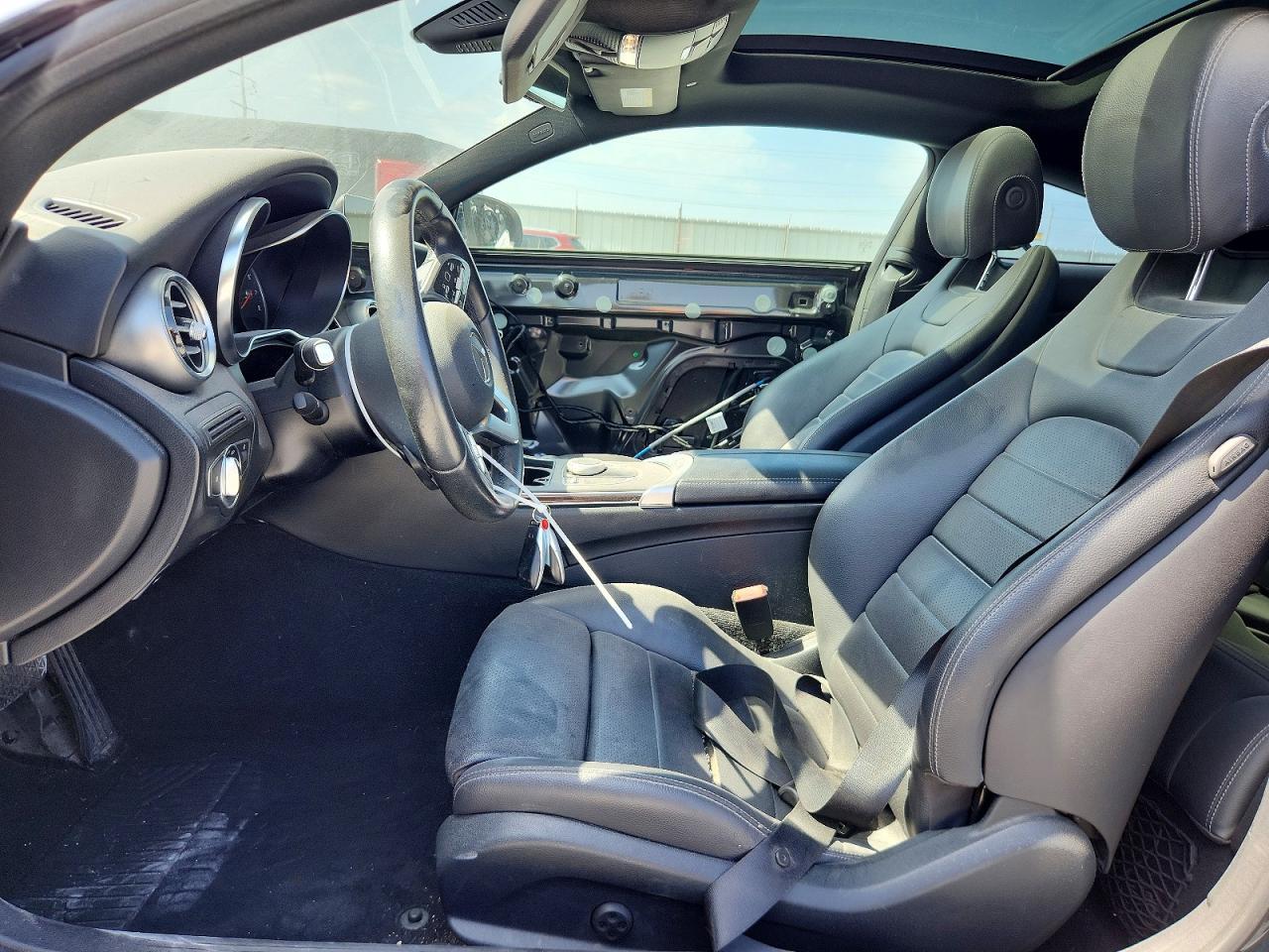 2019 Mercedes-Benz C 300 - zdjęcie 7