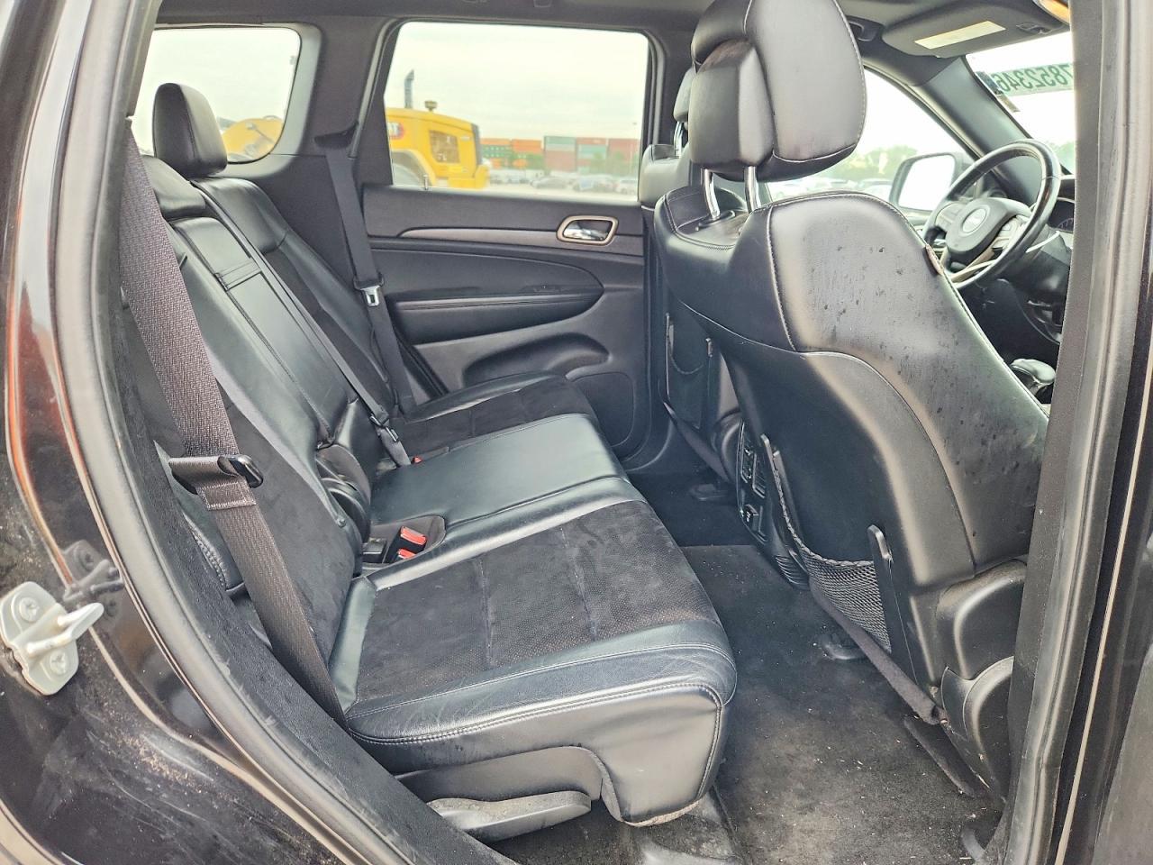2015 Jeep Grand Cherokee - zdjęcie 11