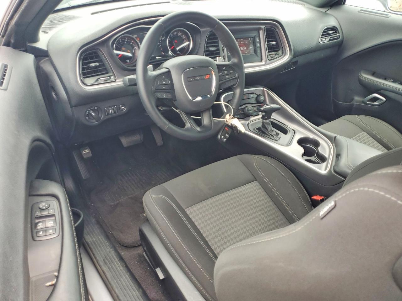 2017 Dodge Challenger Sxt - zdjęcie 8