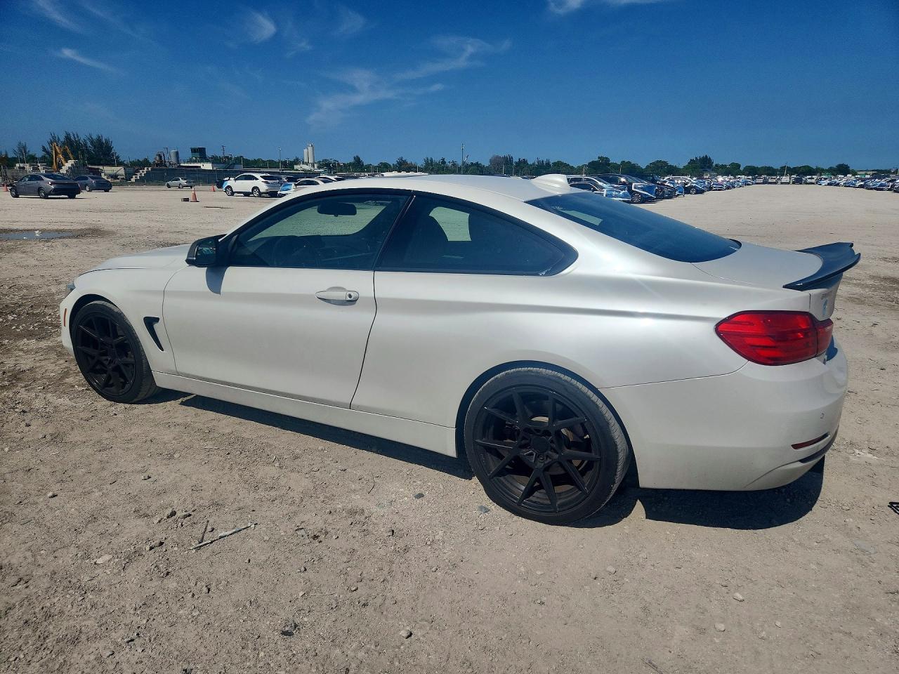 2017 BMW 440I - zdjęcie 2