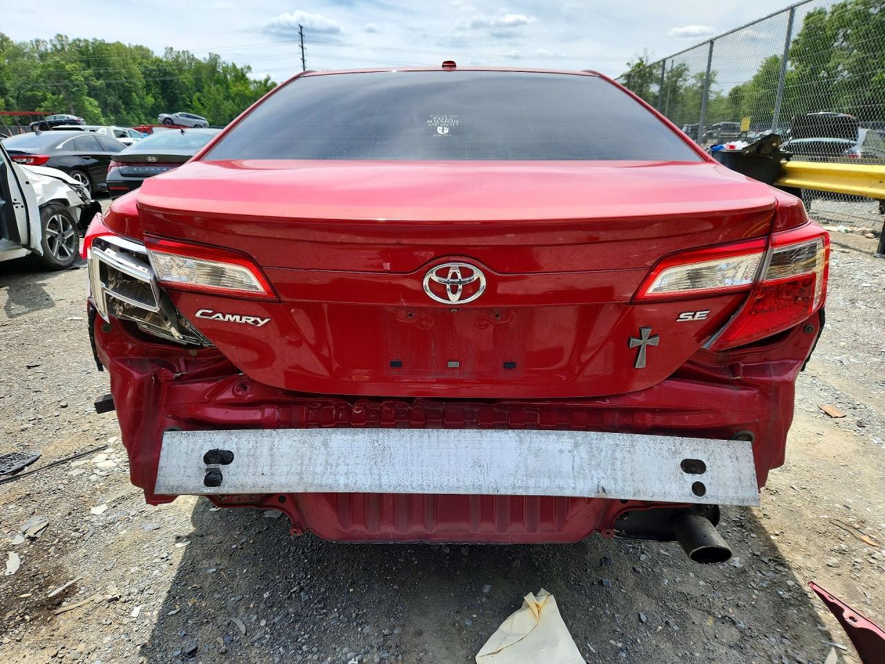 2013 Toyota Camry Se - zdjęcie 6
