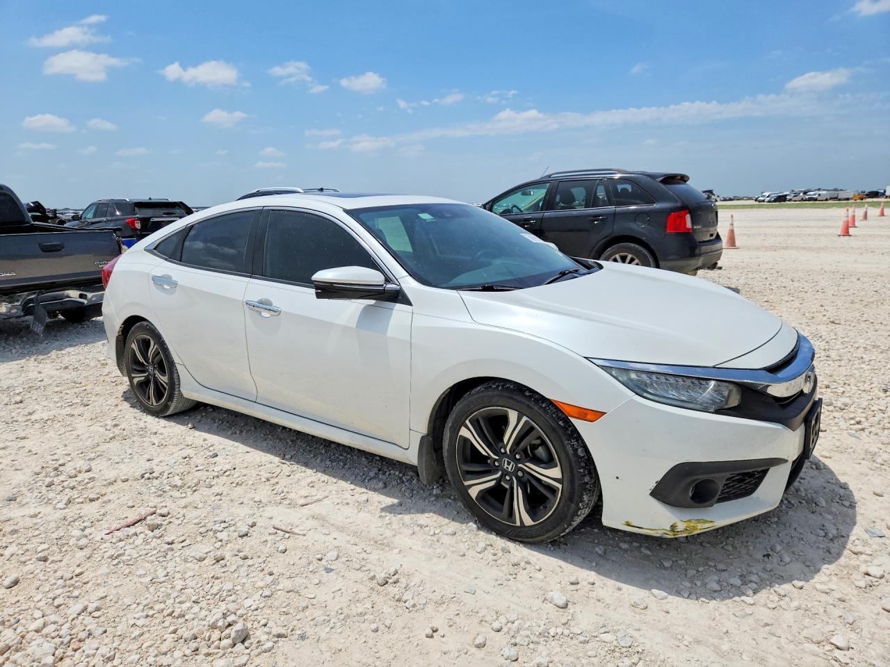 2017 Honda Civic Touring - zdjęcie 4