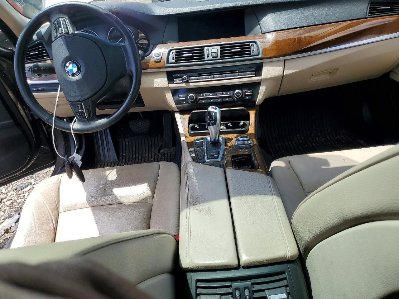 2013 BMW 528 Xi - zdjęcie 8