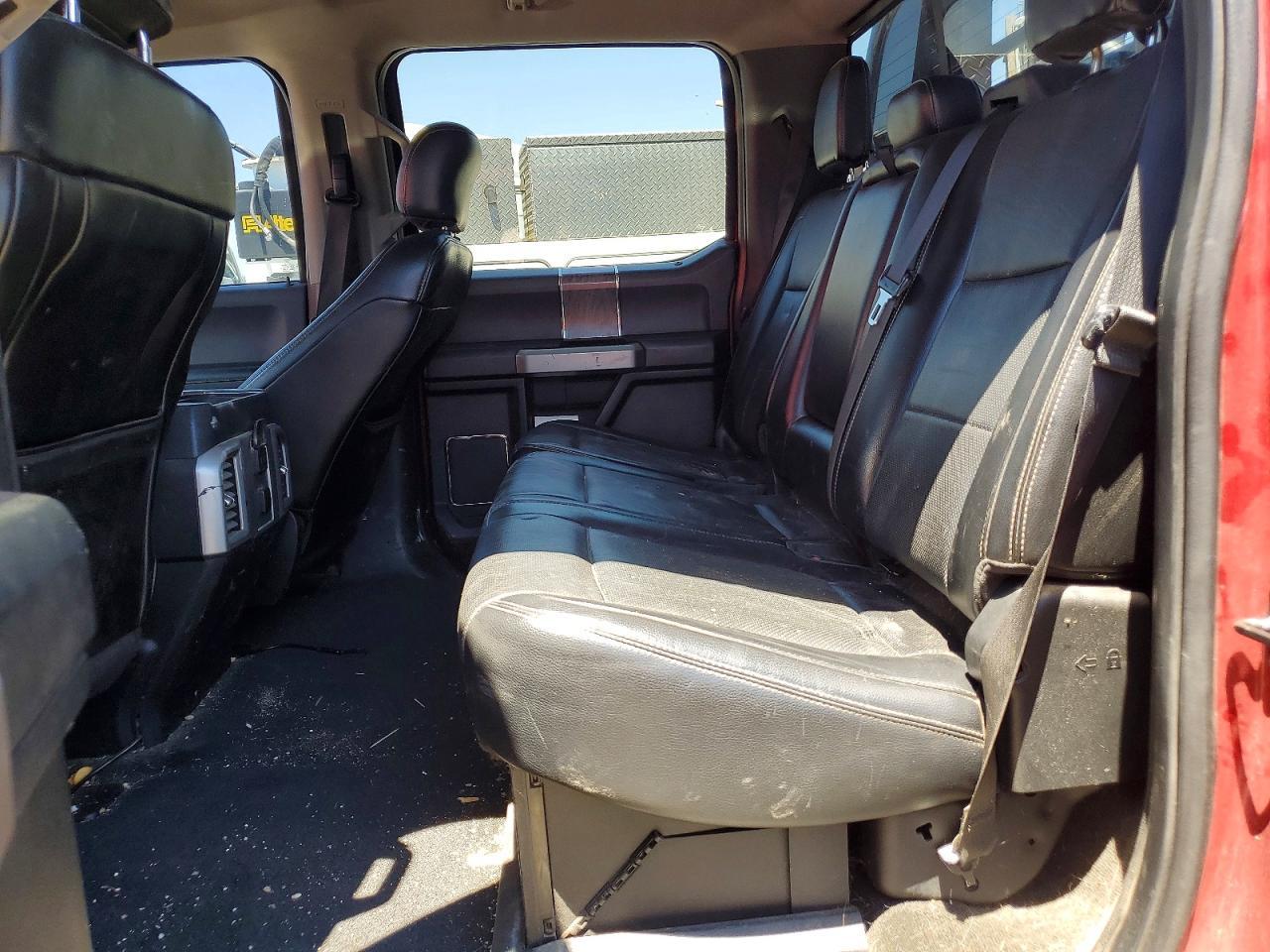 2017 Ford F350 Super Duty - zdjęcie 10
