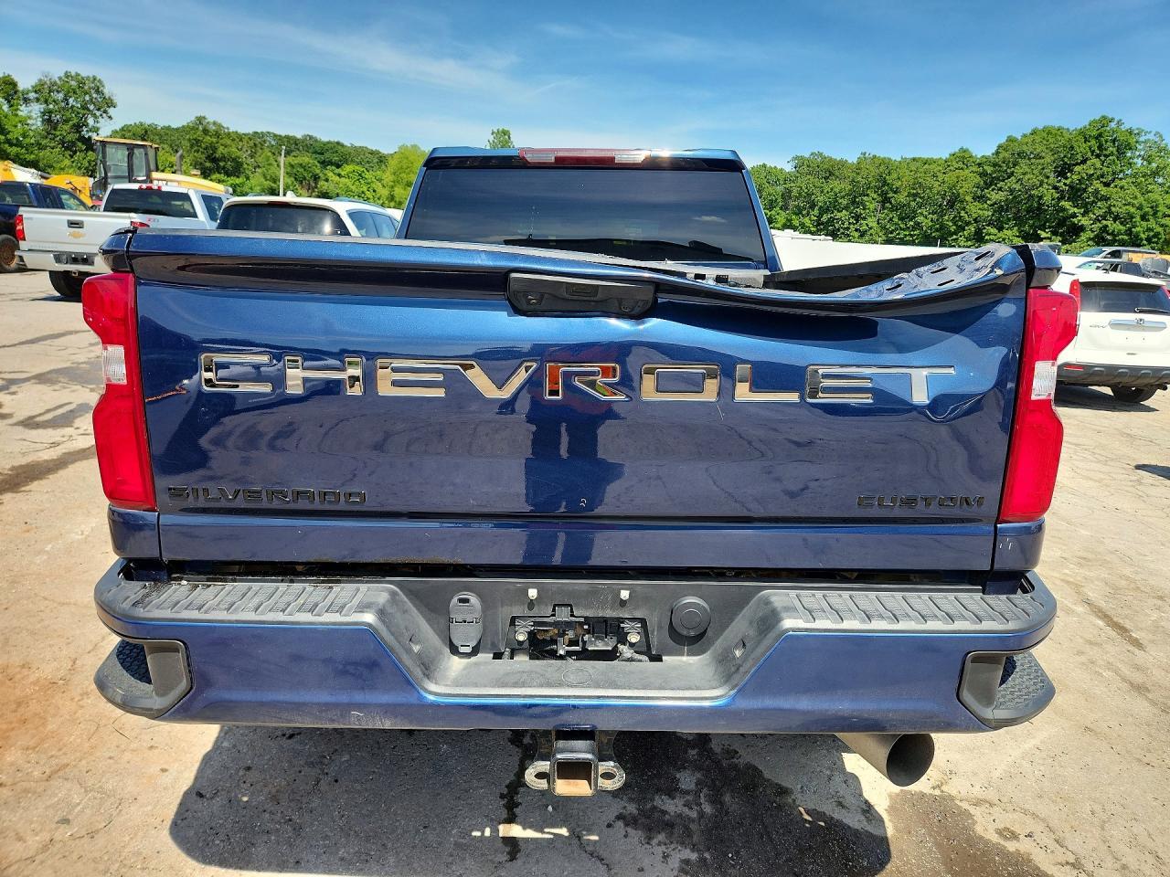 2021 Chevrolet Silverado K2500 Custom - zdjęcie 6