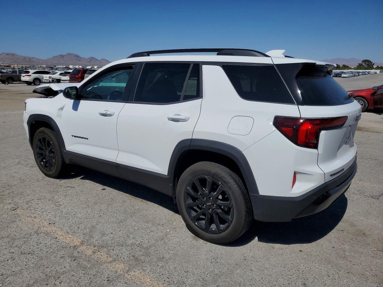 2026 GMC Terrain Elevation - zdjęcie 2