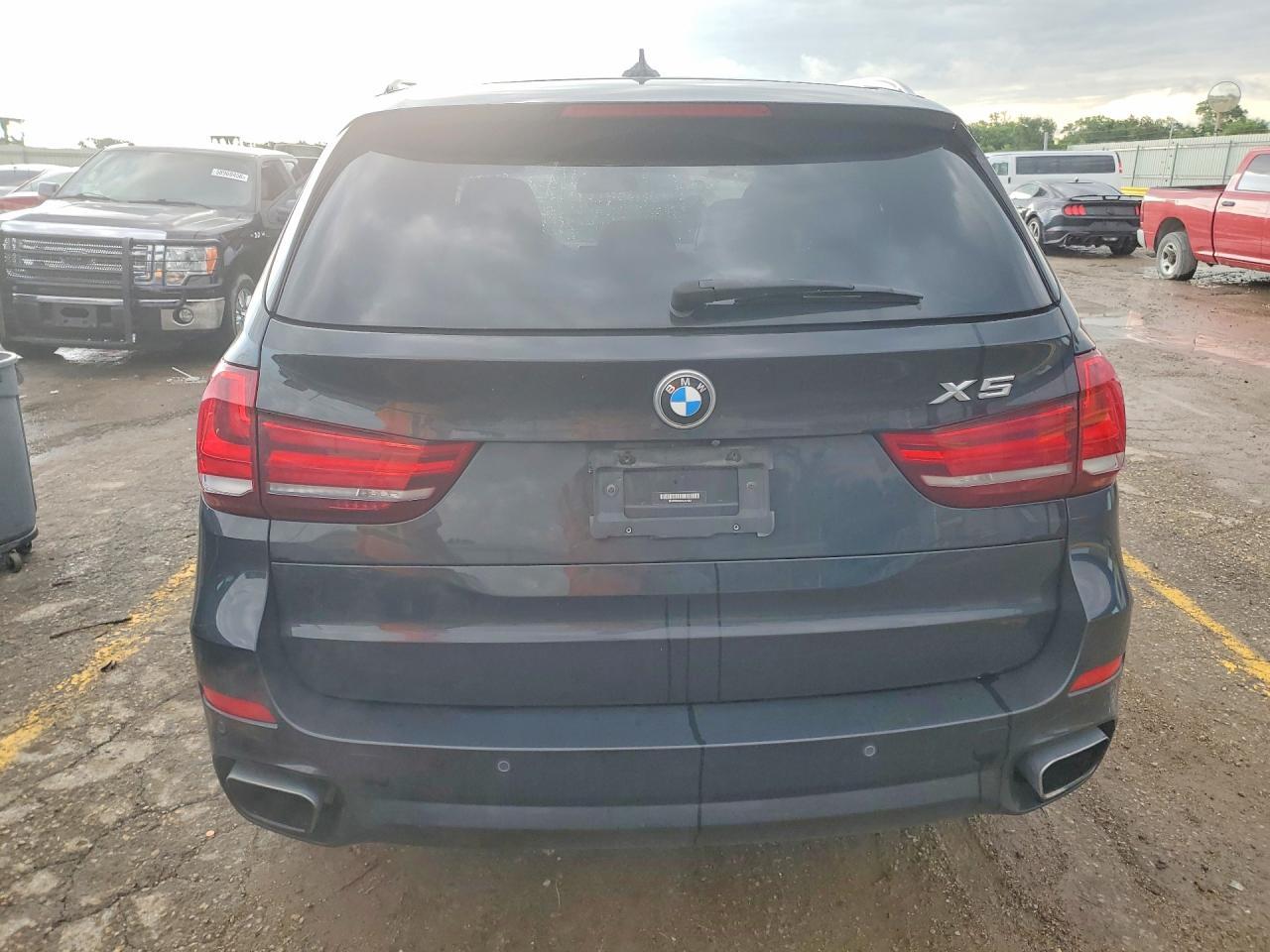 2017 BMW X5 xDrive35I - zdjęcie 6