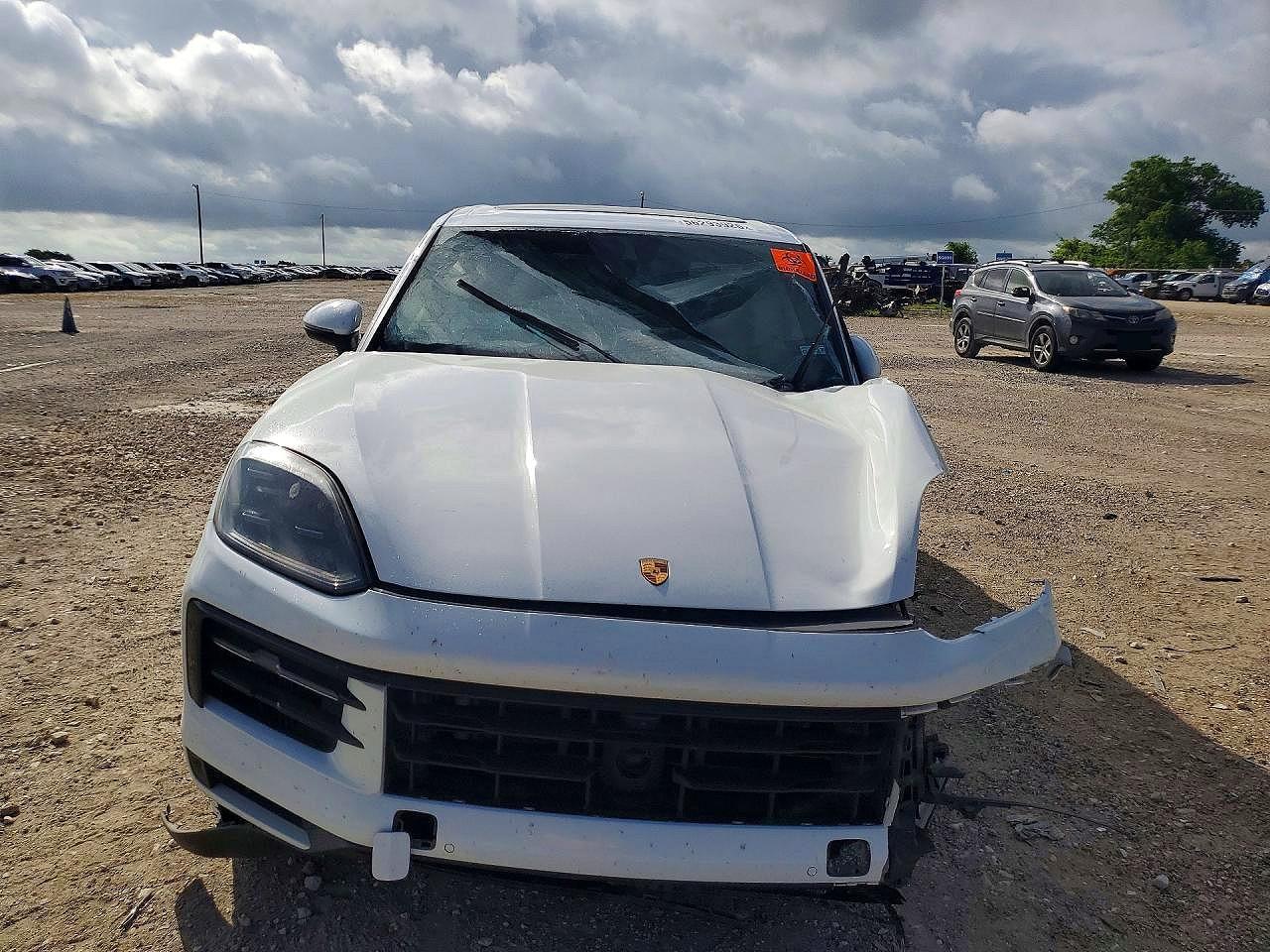2024 Porsche Cayenne - zdjęcie 5