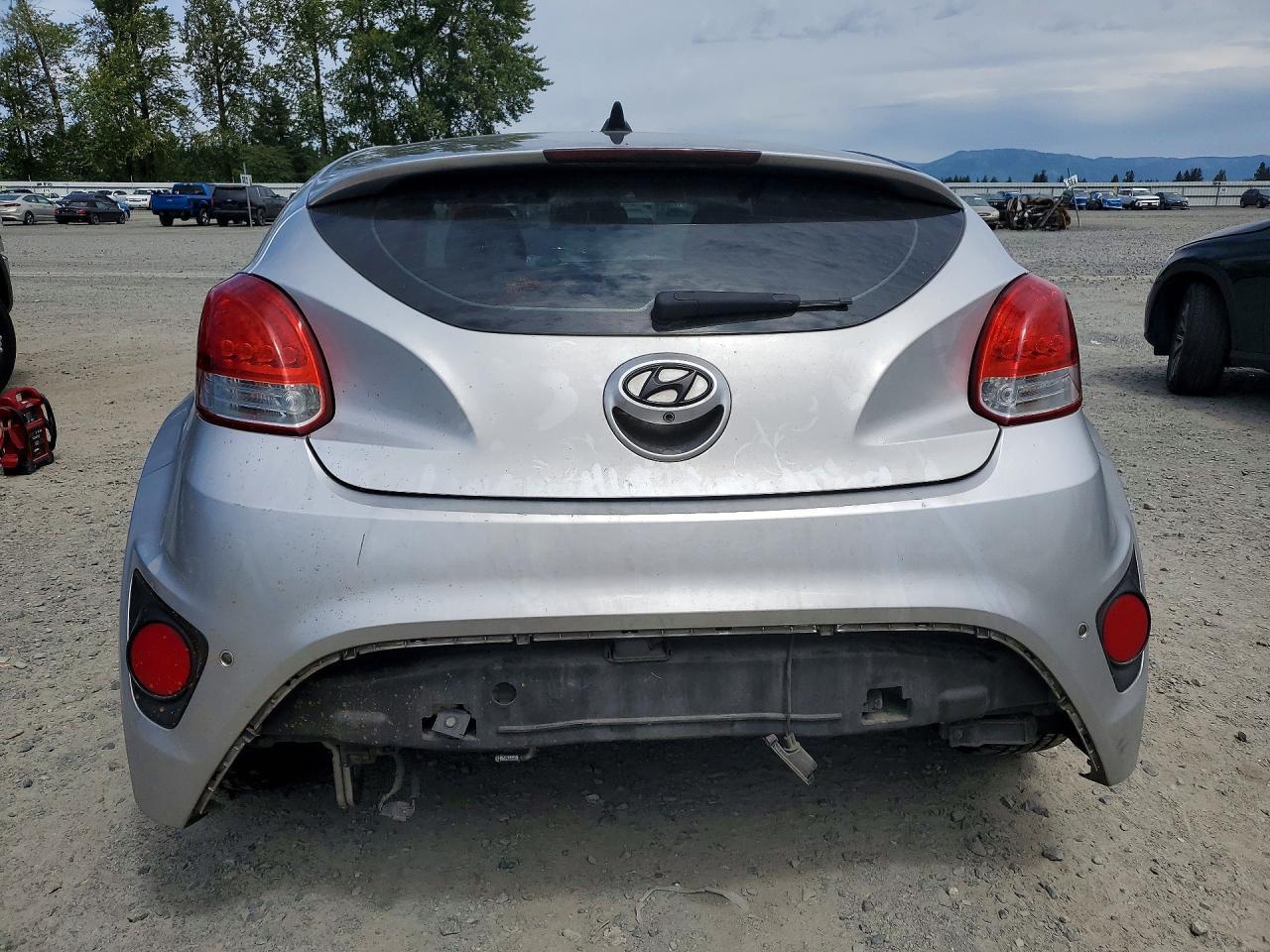 2013 Hyundai Veloster Turbo - zdjęcie 6