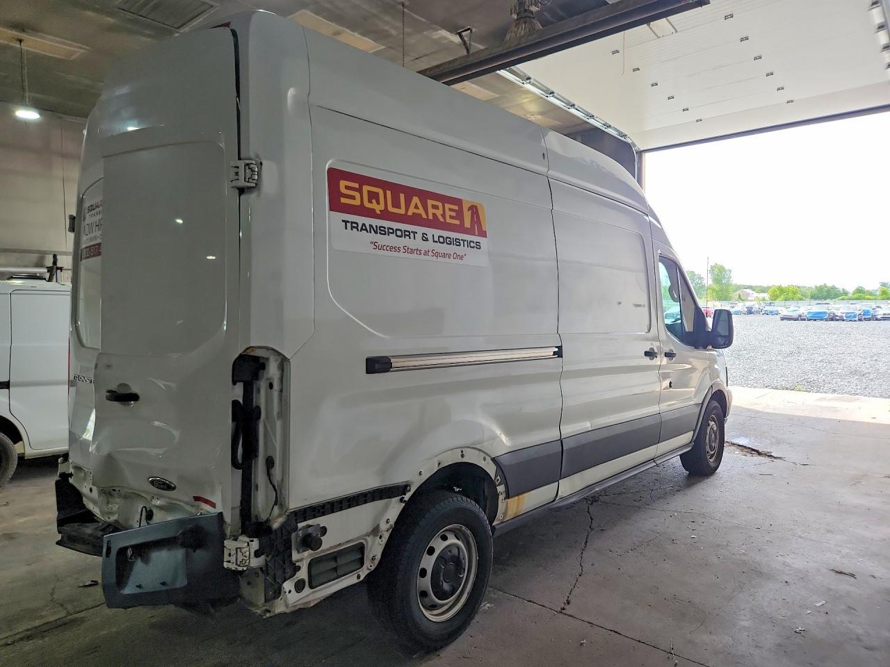 2017 Ford Transit T-250 - zdjęcie 3
