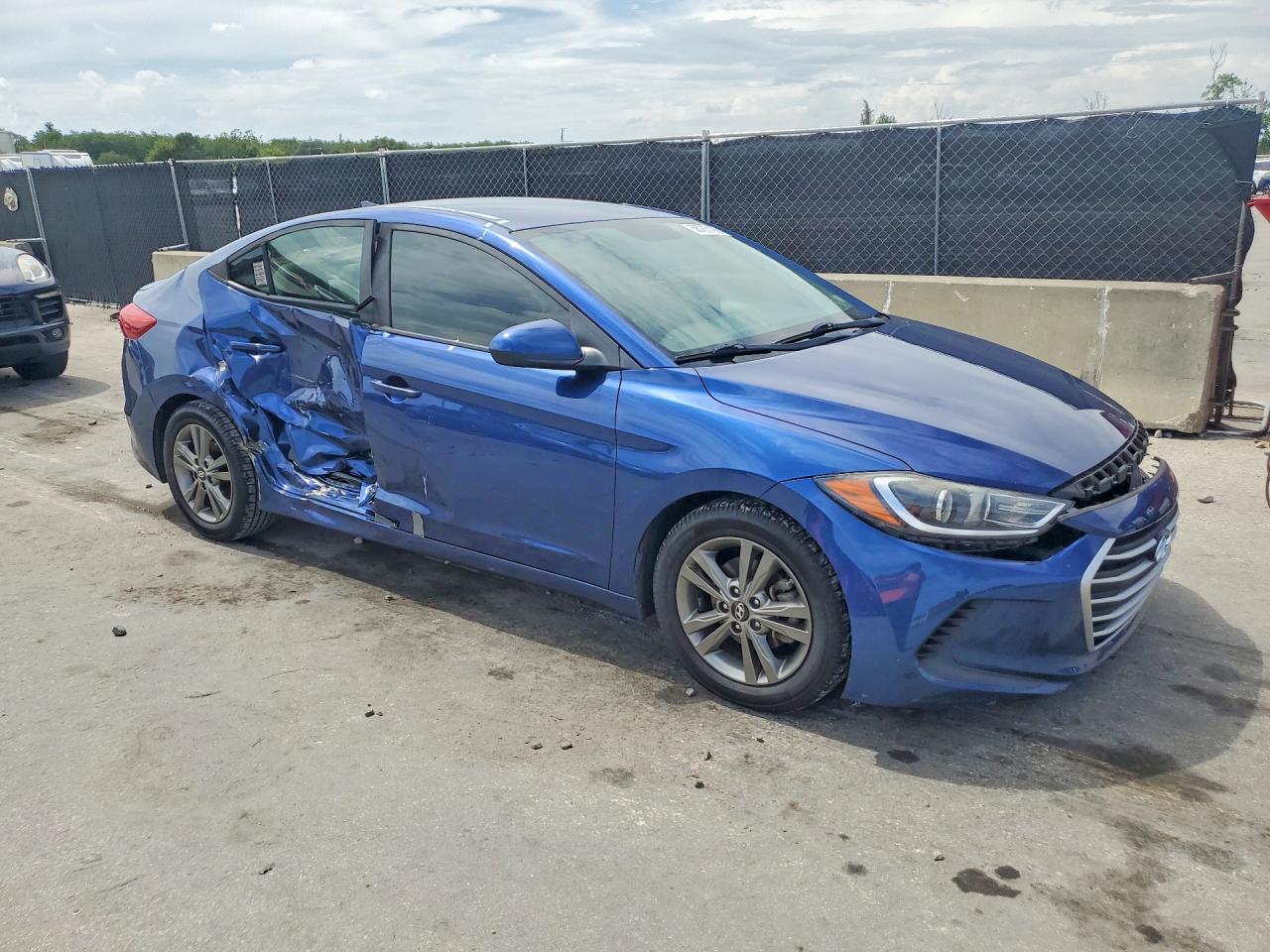 2018 Hyundai Elantra Sel - zdjęcie 4