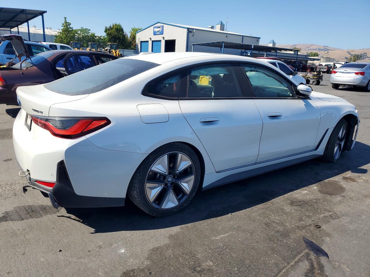 2023 BMW I4 Edrive 40 - zdjęcie 3