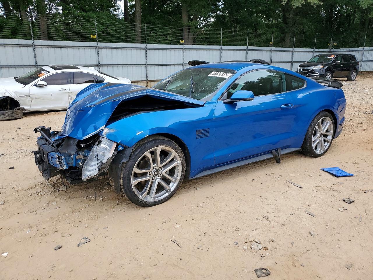 2019 Ford Mustang - zdjęcie główne