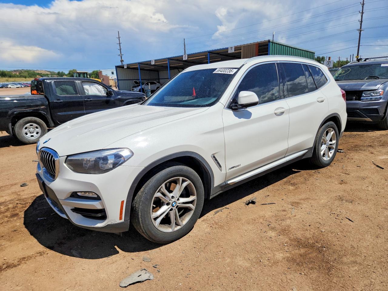 2018 BMW X3 xDrive30I - zdjęcie główne