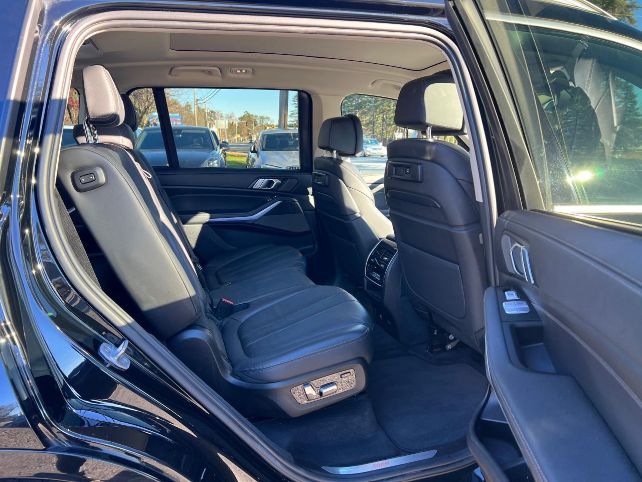 2020 BMW X7 xDrive40I - zdjęcie 6