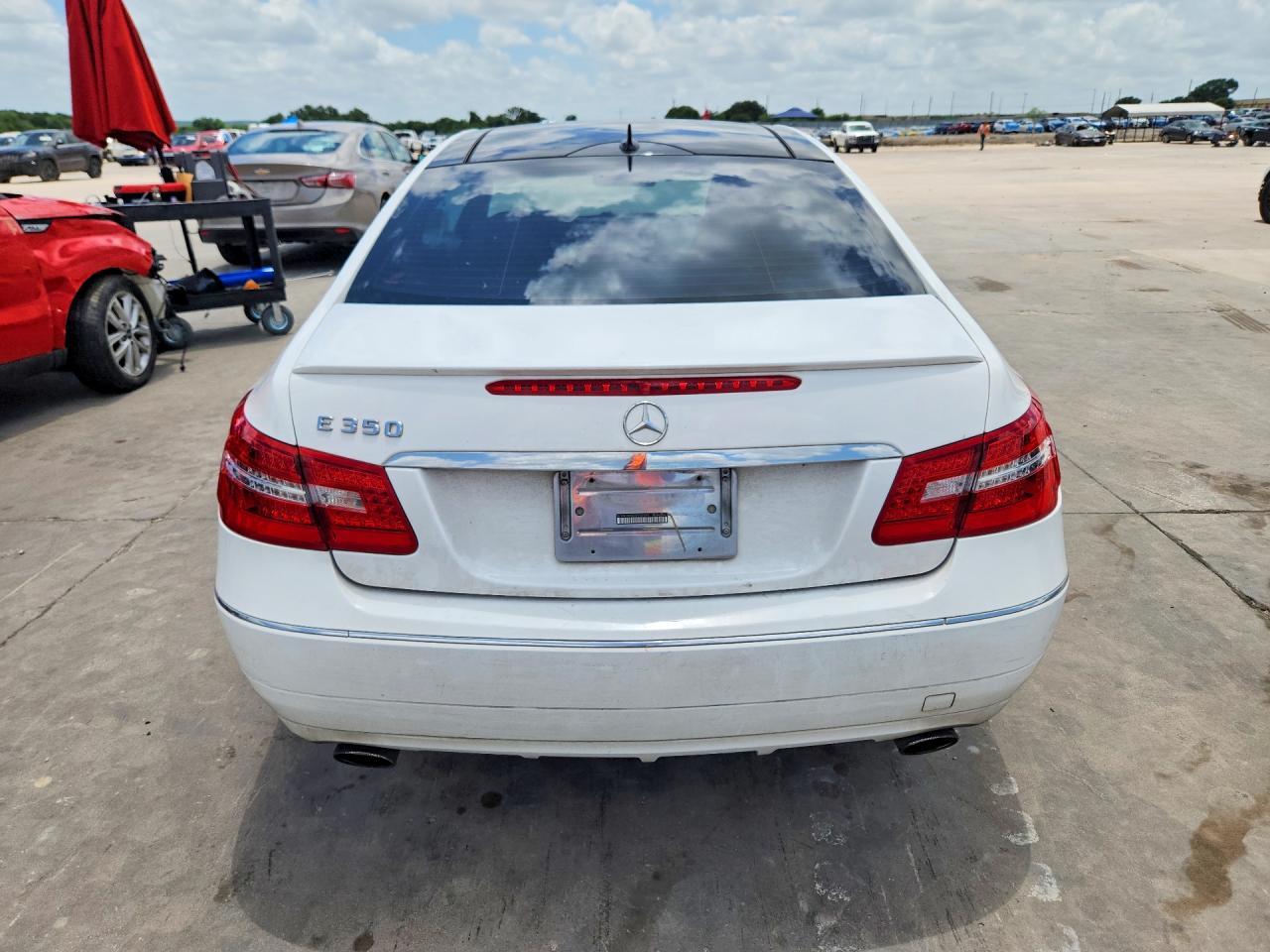 2013 Mercedes-Benz E 350 - zdjęcie 6