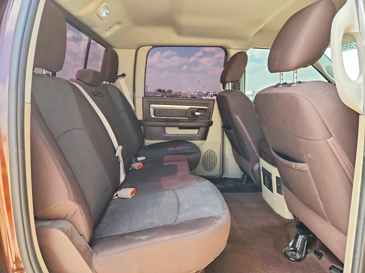 2015 Ram 1500 Slt - zdjęcie 10