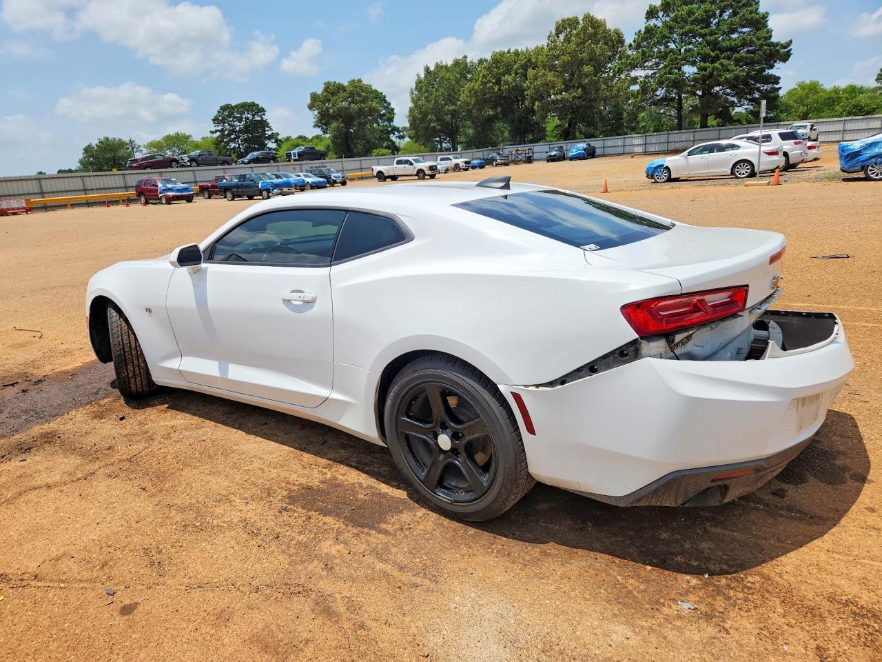 2017 Chevrolet Camaro Lt - zdjęcie 2