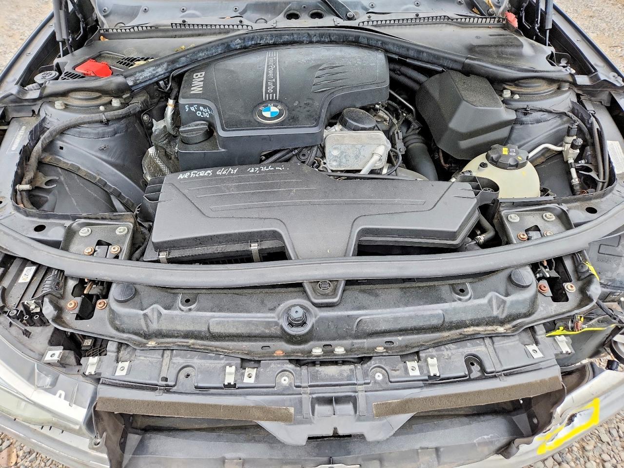 2015 BMW Seria 3 328i - zdjęcie 11