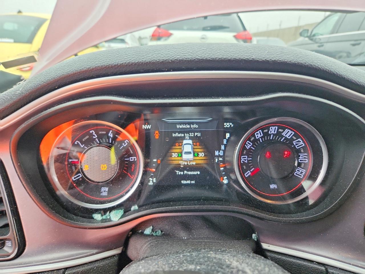 2020 Dodge Challenger Sxt - zdjęcie 9