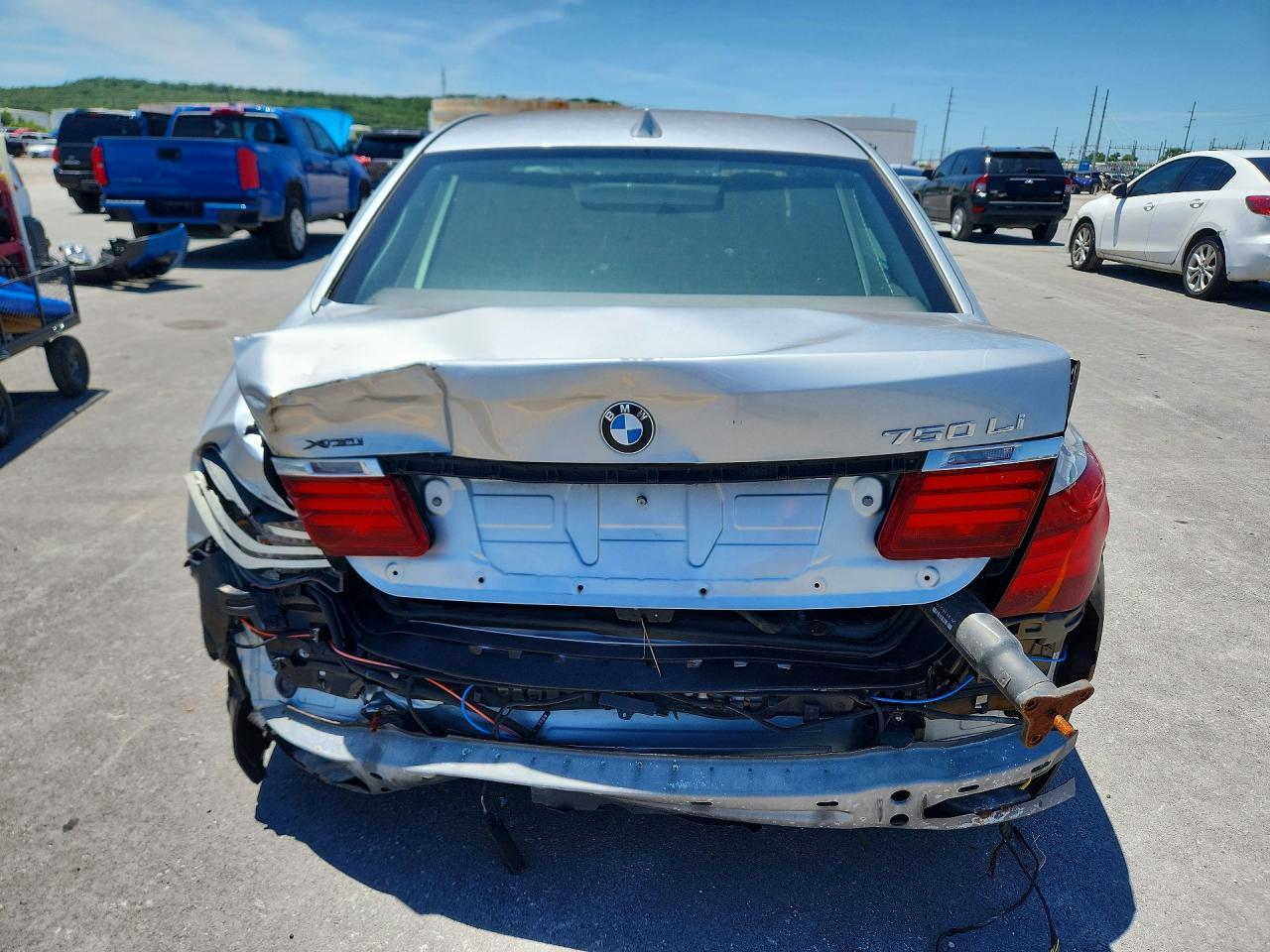 2013 BMW 750 Lxi - zdjęcie 6