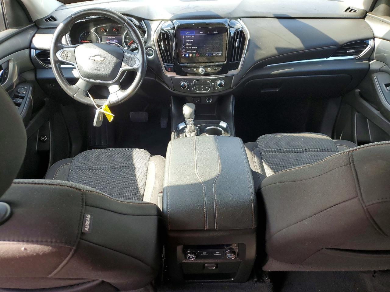 2021 Chevrolet Traverse Lt - zdjęcie 8