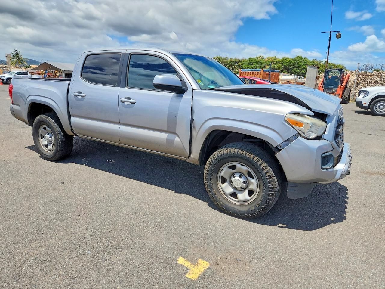 2017 Toyota Tacoma - zdjęcie 4