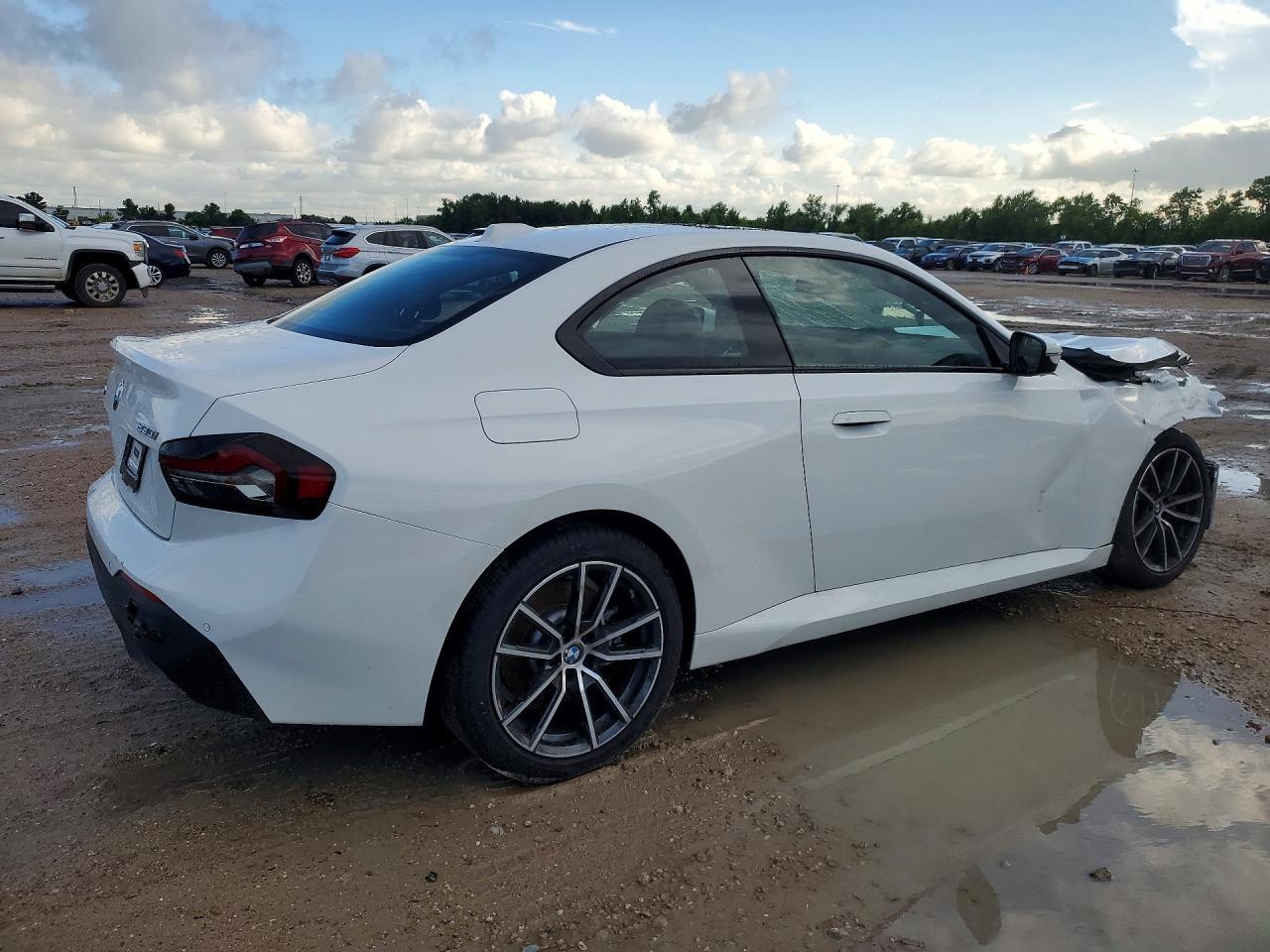 2026 BMW Seria 2 Coupe 230i - zdjęcie 3