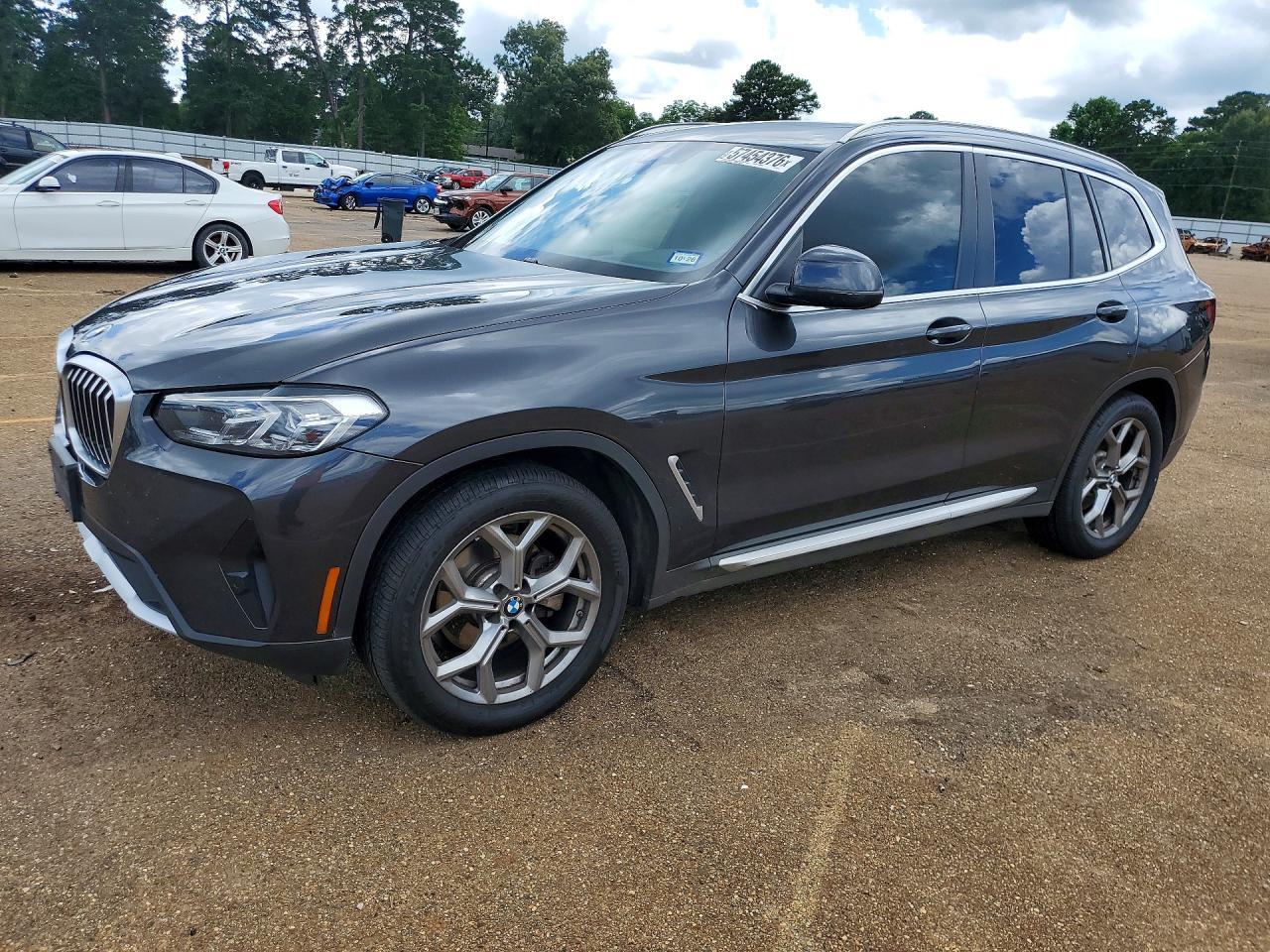 2022 BMW X3 xDrive30I - zdjęcie główne