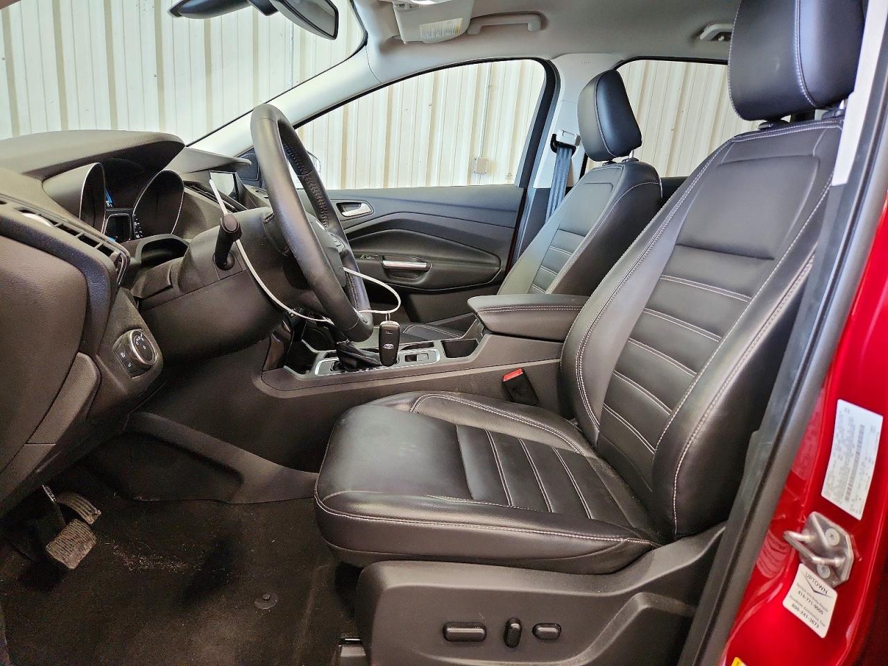 2019 Ford Escape Titanium - zdjęcie 7