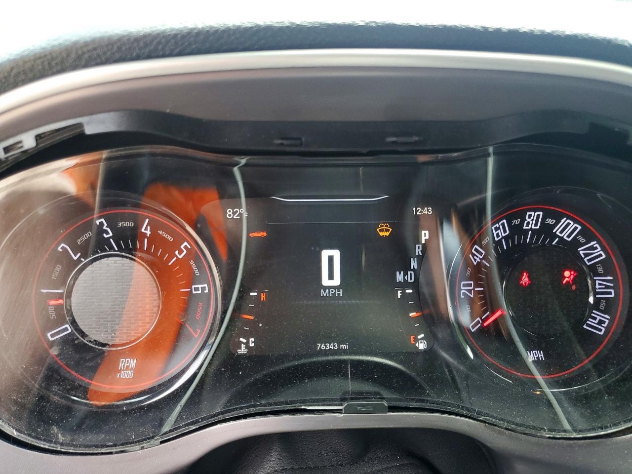 2022 Dodge Challenger Sxt - zdjęcie 9