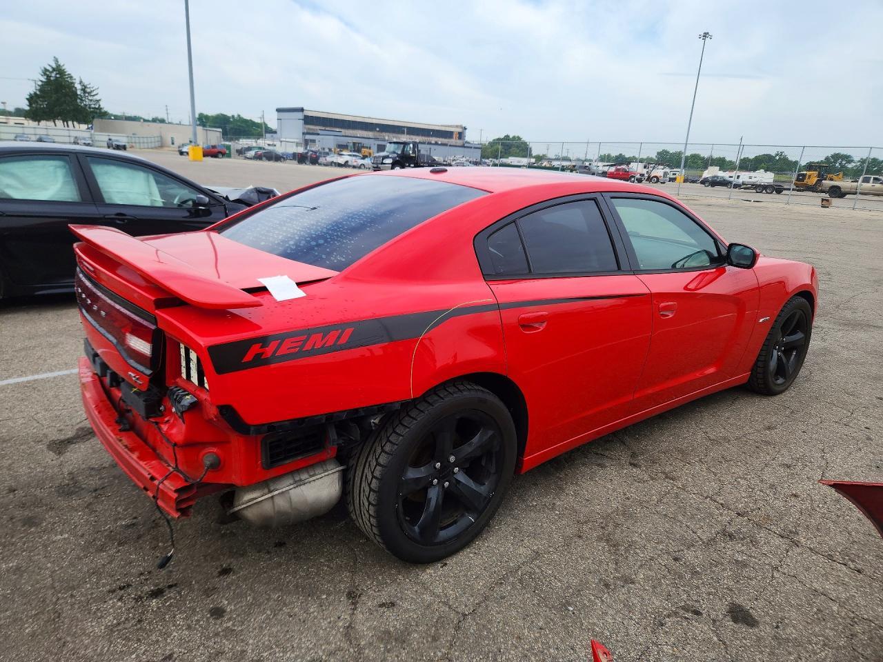 2014 Dodge Charger R - zdjęcie 3