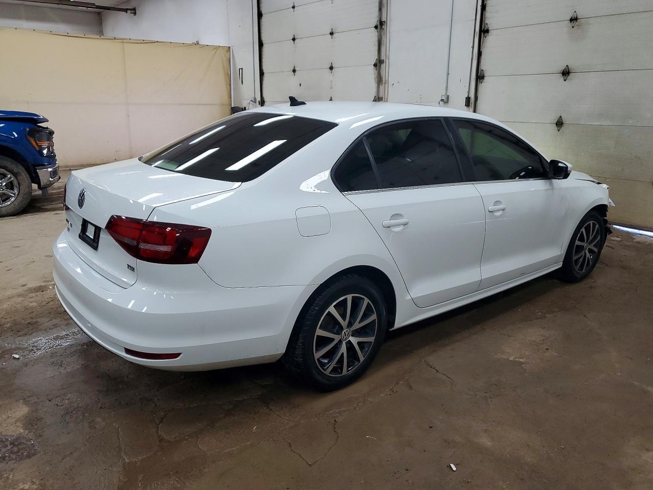 2017 Volkswagen Jetta Se - zdjęcie 3