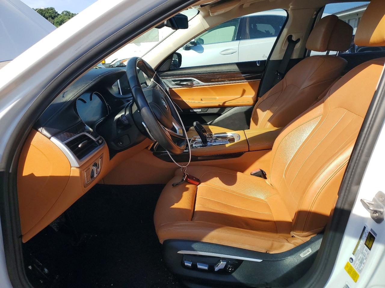 2017 BMW 740 I - zdjęcie 7