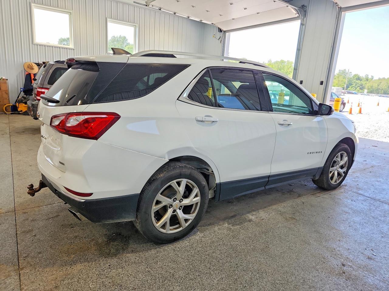 2018 Chevrolet Equinox Lt - zdjęcie 3