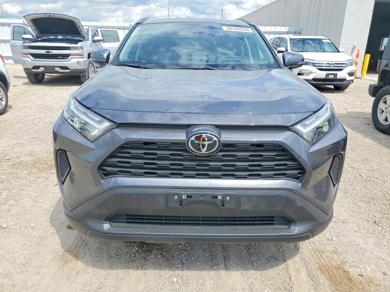 2025 Toyota Rav4 Xle - zdjęcie 5