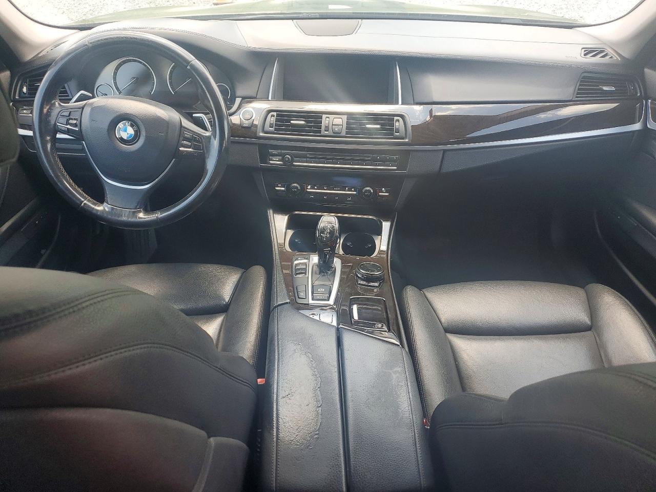 2015 BMW 550 I - zdjęcie 8