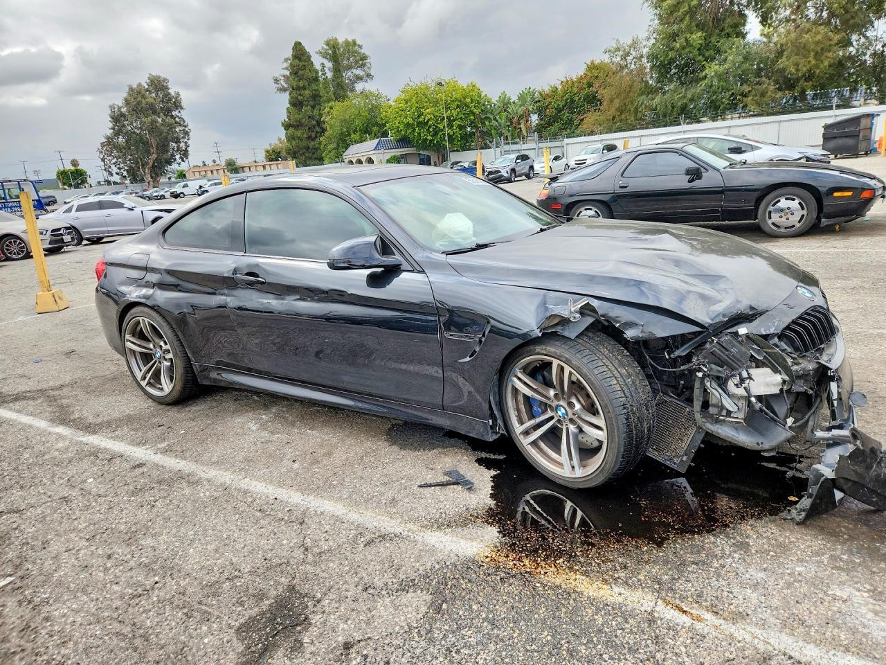 2015 BMW M4 - zdjęcie 4